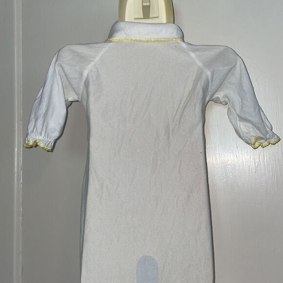 Vtg 60s/70s white/yellow coming home from hospital blanket gown with embroidery - Picture 8 of 10